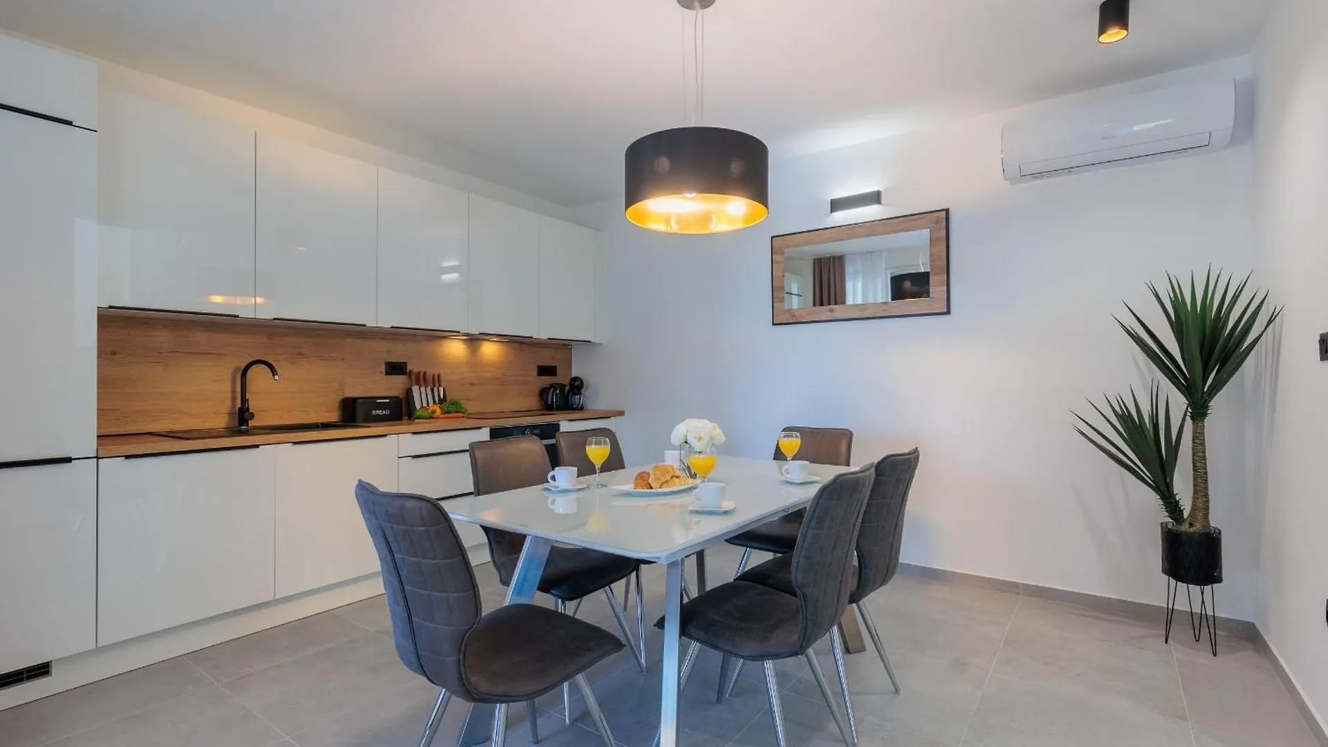 Stunning Villa Marea With A Private Pool Vrsi